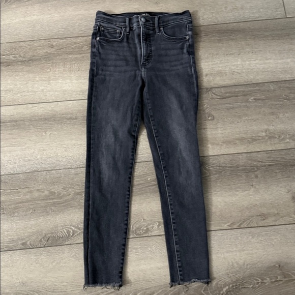 Aritzia Denim Forum Nico mid rise skinny crop 26 - Picture 3 of 5